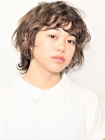 ヴォロンテ(volonte)&nbsp;ショートパーマ/ミニウルフ/グレージュカラー/ウェーブ/20代