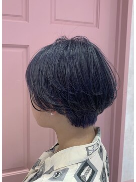 リー 梅田(Lee) Lee梅田★フェミニンボブ×ダークブルー