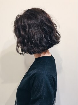 ザデイ(THE DAY) ウェーブボブ