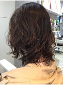 ミディアムソフトウェーブヘア