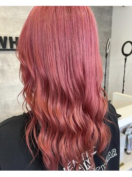 アンダーバーホワイト 金沢店(_WHITE) 韓国風ピンクカラー