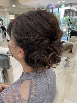 クオーター(QUARTER) ローアップ編み込み