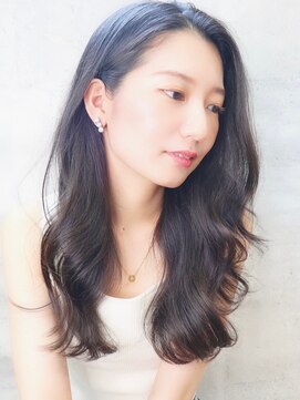 ブリス(VLISS) 艶ウエーブロング