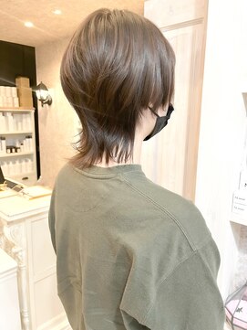キャアリー(Caary) 福山市美容室Caary人気似合わせカットウルフレイヤー