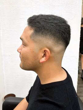 アクティ(actie) スキンフェード【@xoxoayu3】南柏/メンズサロン/バーバー/眉毛