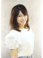 ルーウィン(LE WIN)&nbsp;20/30/40代にオススメ 大人カワイイ/ミディアムレイヤー