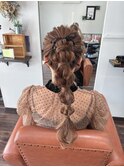 大人可愛いポニーテール編み込み玉ねぎアレンジ