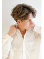 カライングドゥ(ing deux) スーツ短髪ツーブロック束感モテる黒髪シークレットパーマ流行