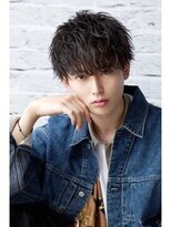 リップス レイ ギンザ(LIPPS Ray GINZA)&nbsp;無造作パーマ　サイドグラデーション　刈り上げ前下がりマッシュ