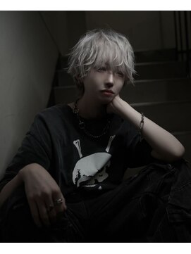 シン(syn) ホワイトウルフ