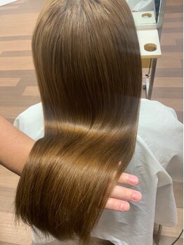 マーズ エナックヘアー(Mars enak hair)の写真/毛先まで潤いを閉じ込めてくれる♪ダメージレベルに合わせて施術し、あなたの理想の美を叶えます☆