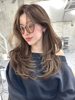 サイン 表参道(SIGN)&nbsp;韓国ヘアーハッシュカットレイヤーカットグレージュブリーチ無し