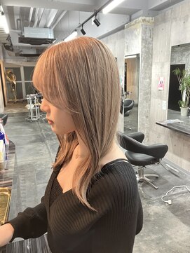 シャンプーボーイ 佐賀(SHAMPOO BOY) ハイトーン/抜きっぱなし/ブリーチ/ベージュ