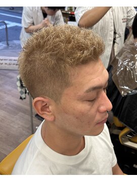 メンズヘア ササキ(sasaki) ソフモヒ風ショート