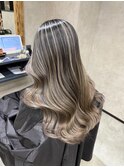バレイヤージュ、ハイライト、レイヤーロング、グレーベージュ