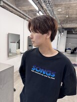 シアー(siar)&nbsp;センター分け　メンズショート　刈り上げ無し　センターパート