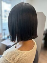 ジエクト ヴィシア(The Ect VIXIA) 切りっぱなしボブ/ハッシュボブ/くすみベージュ