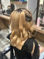 ヘアセット アリエス 新宿駅前店(aries)&nbsp;編み上げハーフツイン