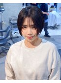 前髪あり耳掛け丸みくびれショートボブ20代30代40代50代