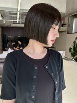 ソル(SOL)&nbsp;ミニマムボブ/艶髪カット/ショートヘアスタイルアッシュブラウン