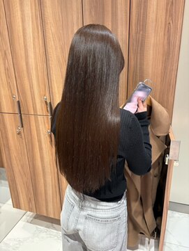 ガリカ 博多(Gallica) <ゲストショット>ロングにぴったり◎艶カラーアッシュベージュ