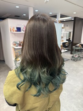 ラニ(Lani) エメラルドグリーン×グラデーション