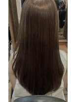 フィス(Fe's)&nbsp;働く女性の褒められ髪】透明感ストレートセミロング