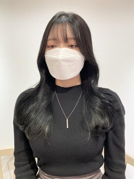 ヨーク(YOKE) 【 YOKE 】ブルーブラックくびれヘア顔まわりレイヤー韓国