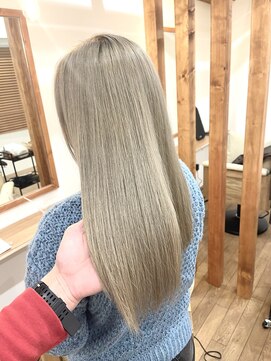 ルイ(ROUIS produced by LUCK 津田沼) ROUIS 津田沼 ハイトーンベージュ