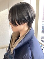 ロカ(roka) 大人ハンサムショート アッシュ グレージュ 刈り上げなし