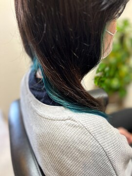 ファミーユ(FAMILLE) インナーカラースタイル　ブルー系