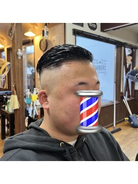 バーバー アミティ プール オム(BAR BER amity POUR HOMME) スキンフェード