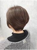 ショートボブ