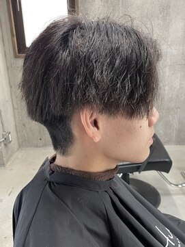 フイ 新宿3丁目(Hui) ハイトーンカラー/マッシュパーマ/アースカラー/men's/