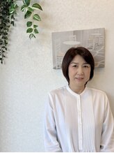 グランユニティ ラ・フロール橋本店(granunitee) 石川 美雪