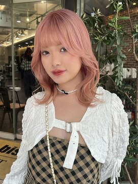 ヘアーアンドメイク ビス(HAIR&MAKE bis) 春に可愛いコーラルピンク♪【多田華歌】