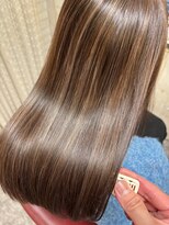 ロマンヤカタ ファース(ROMAN YAKATA fars) 髪質改善 プレミアムカラー 美髪ケア うるさらヘア@田代11/8