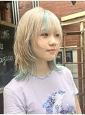 ホワイトベージュ×ターコイズデザイン