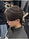 ニュアンスセンターパート毛流れリバースフェザーパーマ