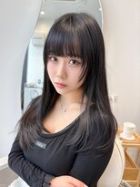 ラクシア(LucxiA)&nbsp;韓国ヘア/レイヤーカット/顔まわりカット/Instagram @ken__gucci