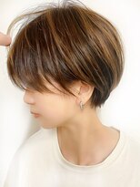ステップ(STEP) 大人かわいい20代30代40代小顔ナチュラルハイライト丸みショート