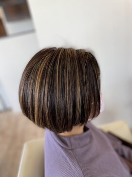 ロメオ(LOMEO) 白髪ぼかしハイライト