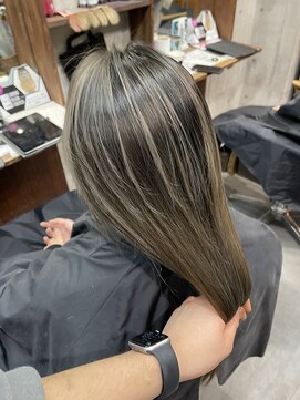 ラフ(LAFF) #黒髪#ボブルフ#ネビージュ#小顔#ワンレン