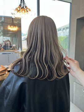 ロンド 表参道店(Lond) アウターカラーが可愛い！イヤリングカラーとインナーカラー