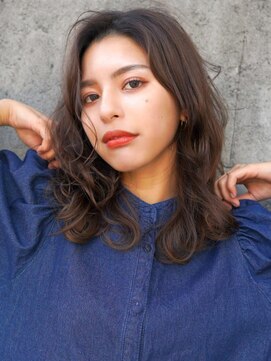 ラフィスヘアーヴィレ 福山店(La fith hair wille) 【La fith】センターパート×デジタルパーマ