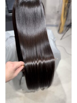 アンダーバーホワイト 京橋店(_WHITE) 酸性ストレート＆超高濃度水素髪質改善