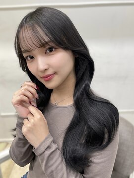 シーン(seen) 【ダークグレージュ】小顔前髪ワンカールくびレイヤーカット黒髪