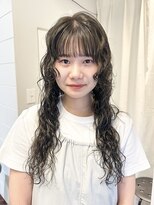 ラレイ ハラジュク(Lalei harajuku)&nbsp;【白石】ロングスパイラルパーマウェーブオリーブグレージュ原宿