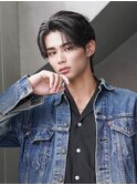 スーツ短髪ツーブロック束感モテる黒髪シークレットパーマ流行