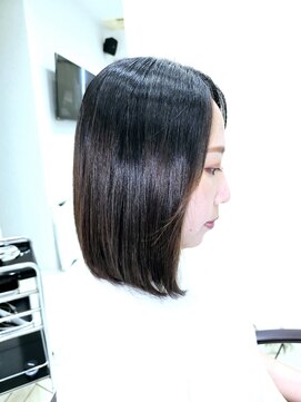 メタ(META) ★カット（タッセルボブ）＋シルバー（酸性）縮毛矯正ストレート